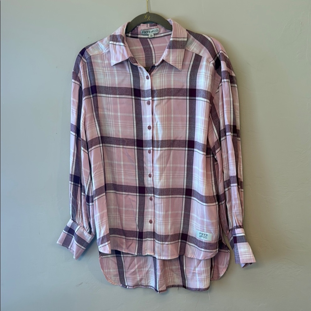 FRYE AND CO. Pink Plaid Button Down Long Sleeve (Size M)